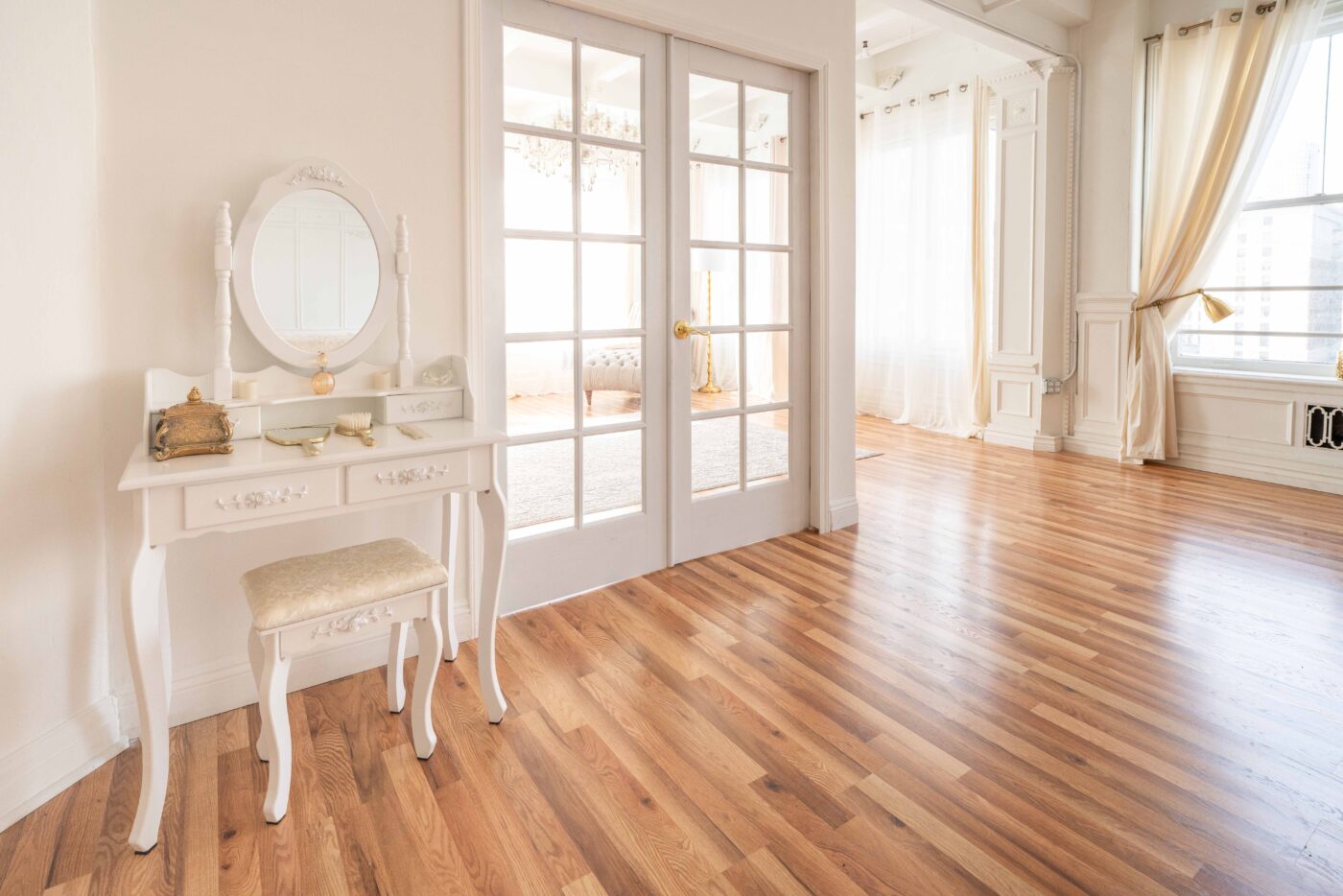 Classy Boudoir Boutique French Loft6